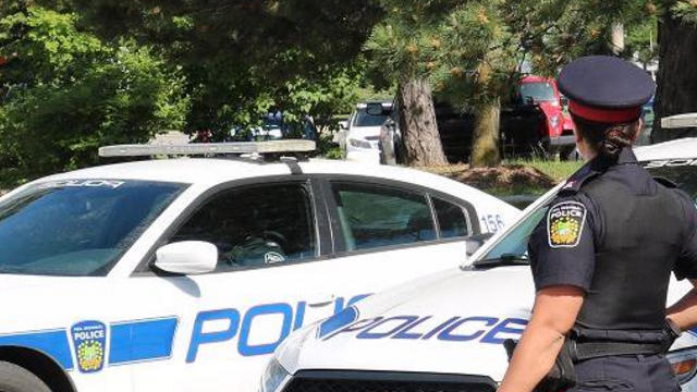 peel_police222_1_4