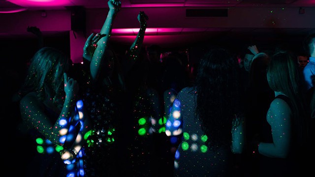 nightclubdancing