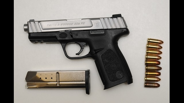 17-427_handgun