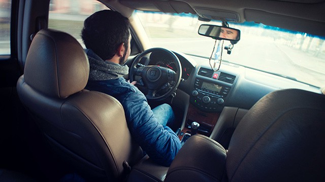 New driving instructor rules let learners use city parking lots in Brampton