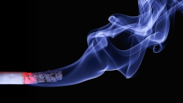 cigarette-smoke-embers-ash-70088