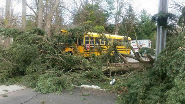 prp_windstorm_schoolbus_may42018