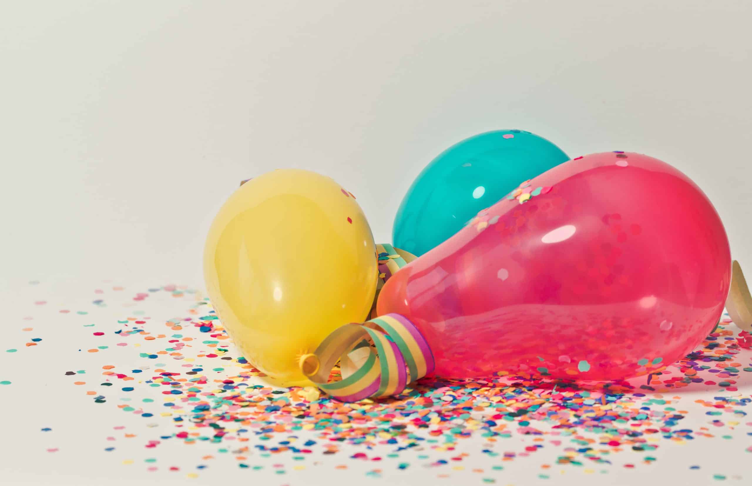 balloons-birthday-bright-796606