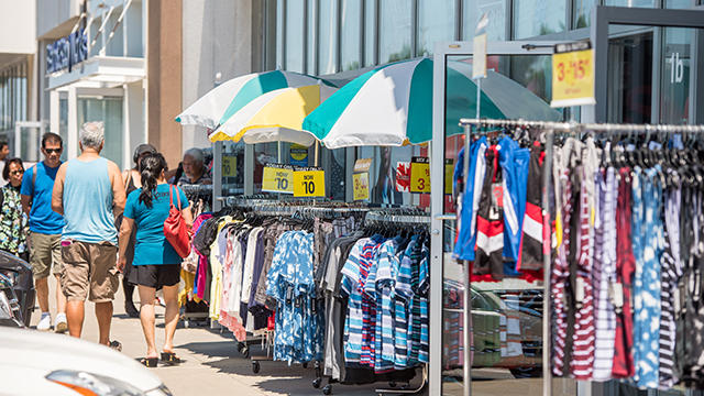 A Huge Sidewalk Sale is Happening at Heartland Town Centre in Mississauga |  insauga