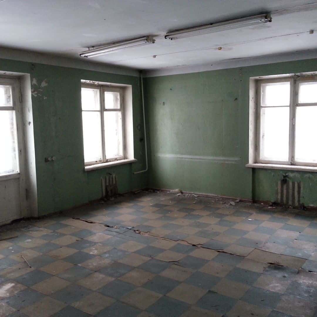 empty_apartment