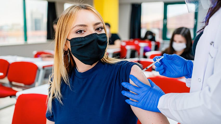 teen-girl-vaccine-doctor-arm
