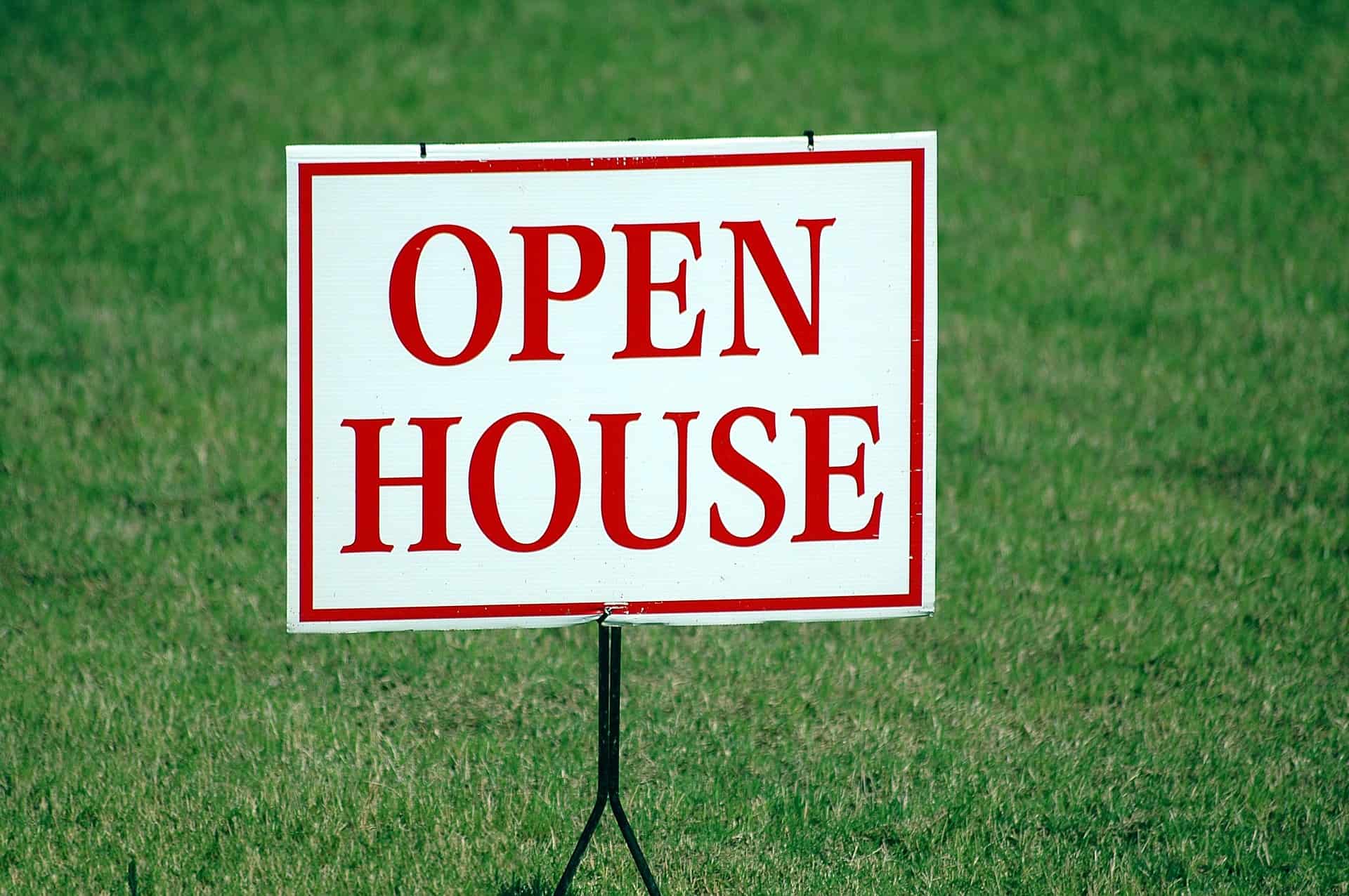 Crackdown on abandoned open house signs could generate $10K a year in Brampton