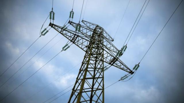 Power outage leaves thousands without electricity