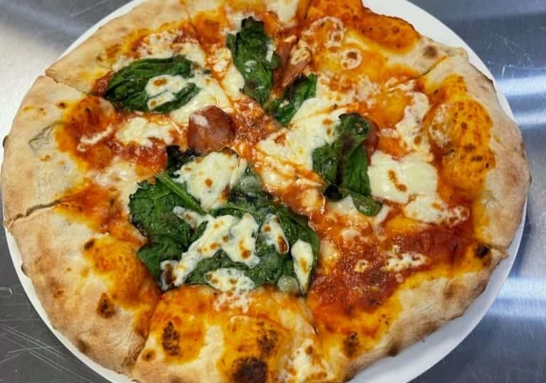 The New Pizza Joint serve una fetta d’Italia a Oakville