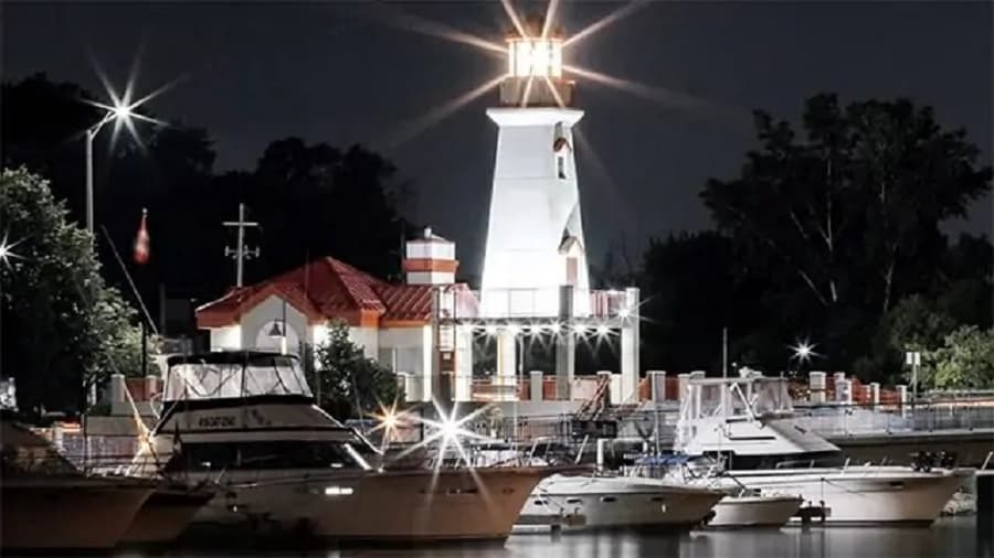 Port Credit lighthouse Mississauga landmark could inspire 50th anniversary anthem