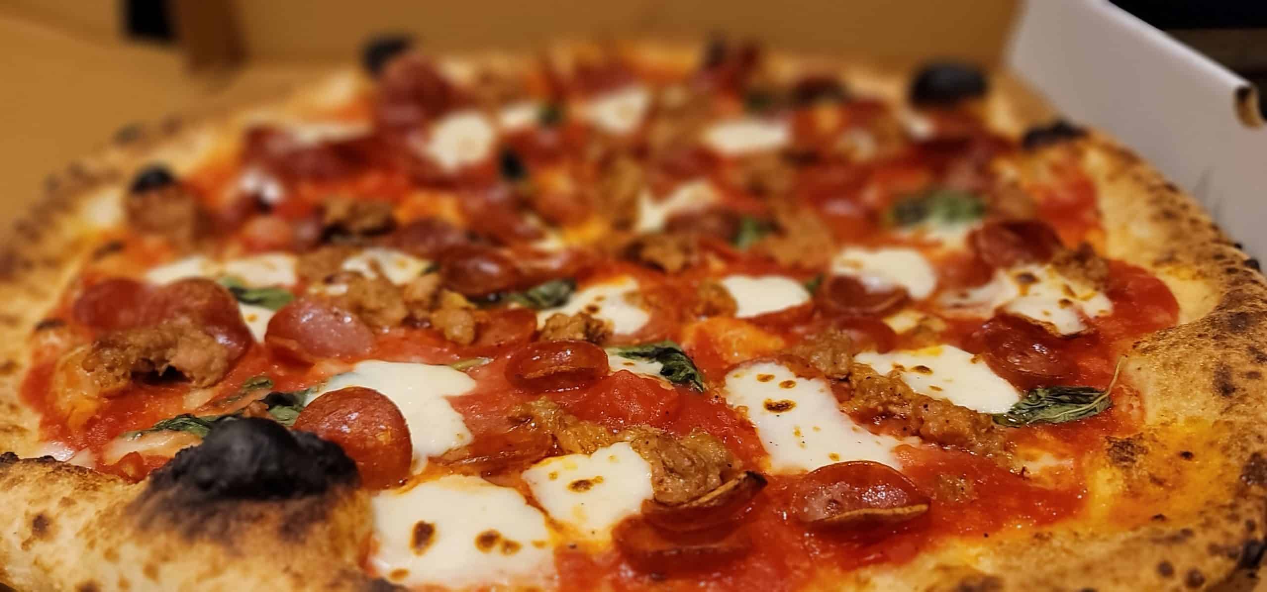 Top 5 Pizza spots in Mississauga