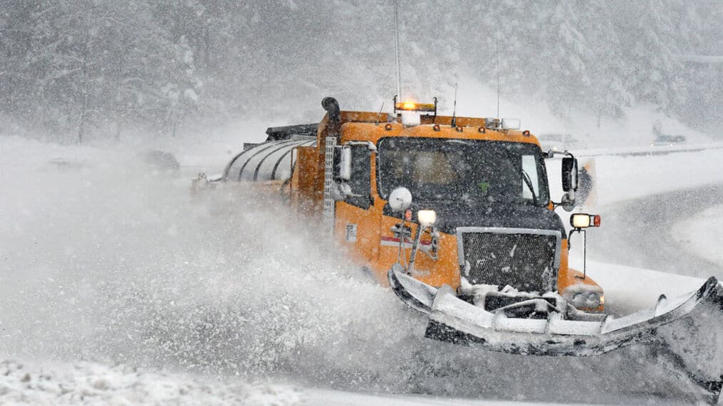Snow plow Mississauga