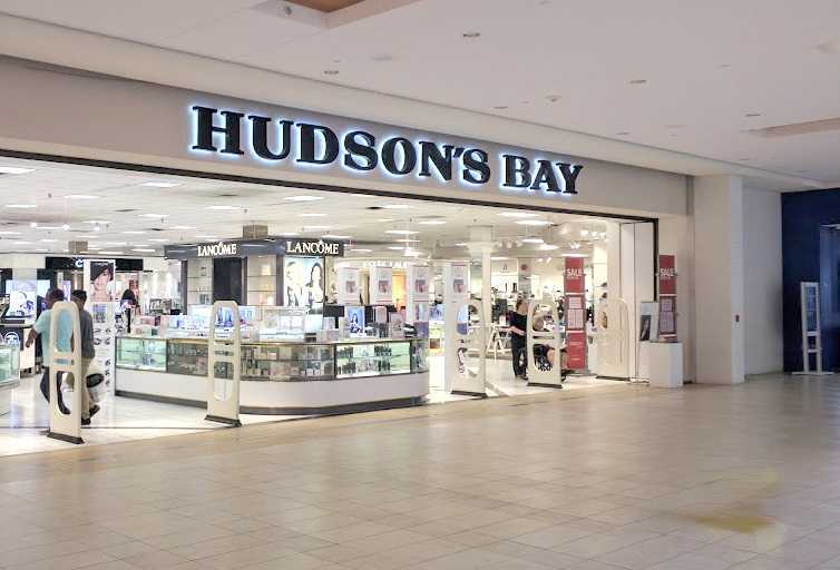 Brampton Hudson's Bay store re-opens