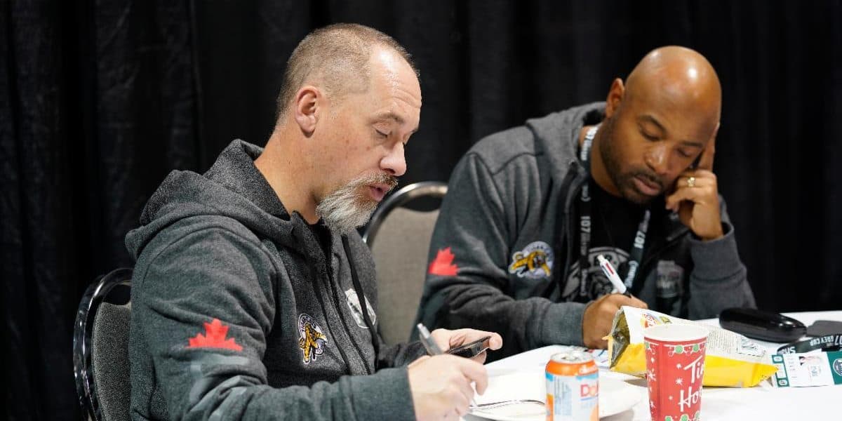 Hamilton Tiger-Cats promote and extend contracts of Condell, Washington
