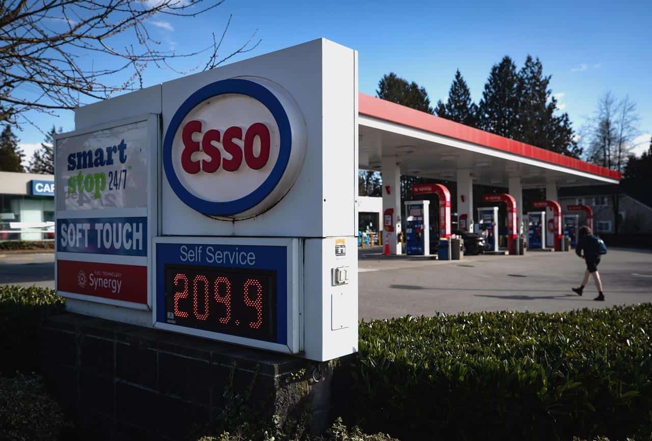 Gas prices Ontario better mileage