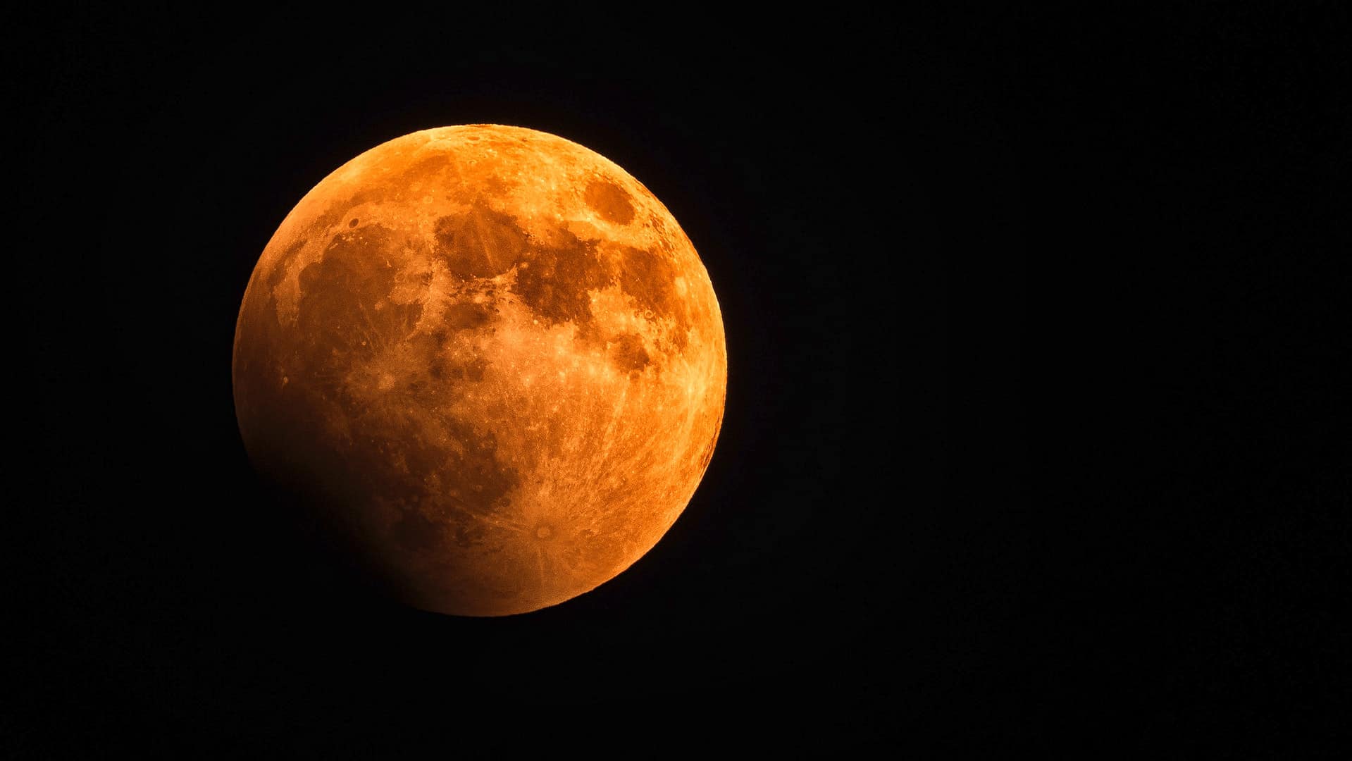 Long Lunar Eclipse visible tonight in Mississauga, Brampton, Hamilton, Halton, Niagara and Durham | inSauga