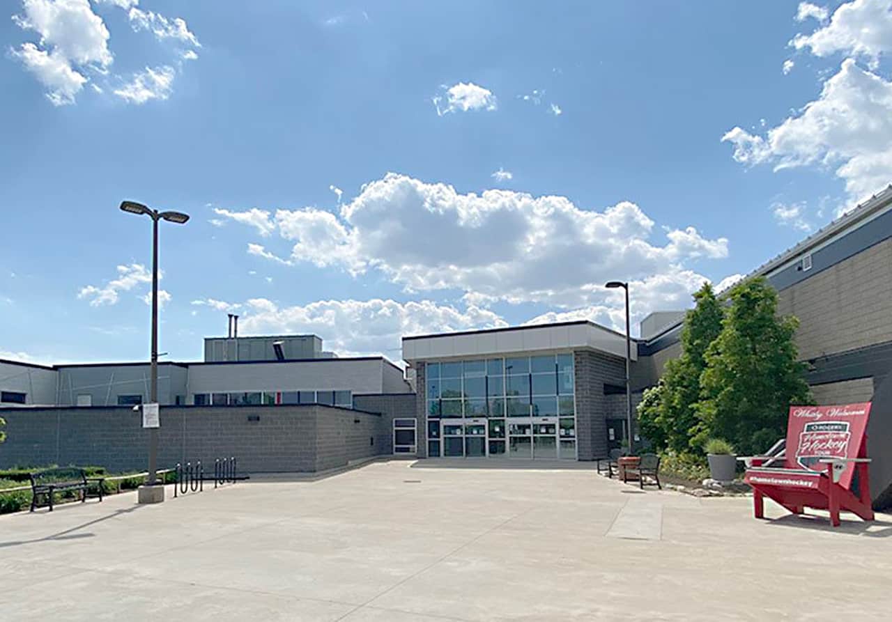 whitby iroquois park sports centre