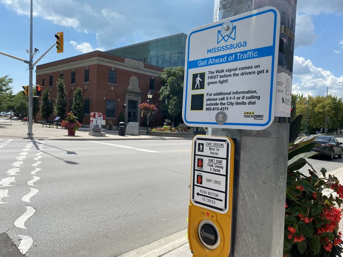 New Mississauga program will make crossing street safer for pedestrians