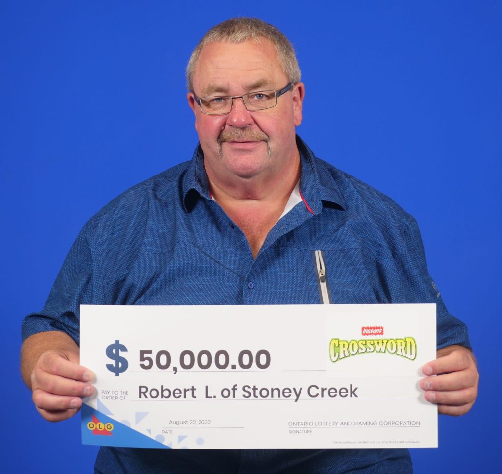 Hamilton man wins $50,000 lotto prize; $6 million winner purchased in Toronto