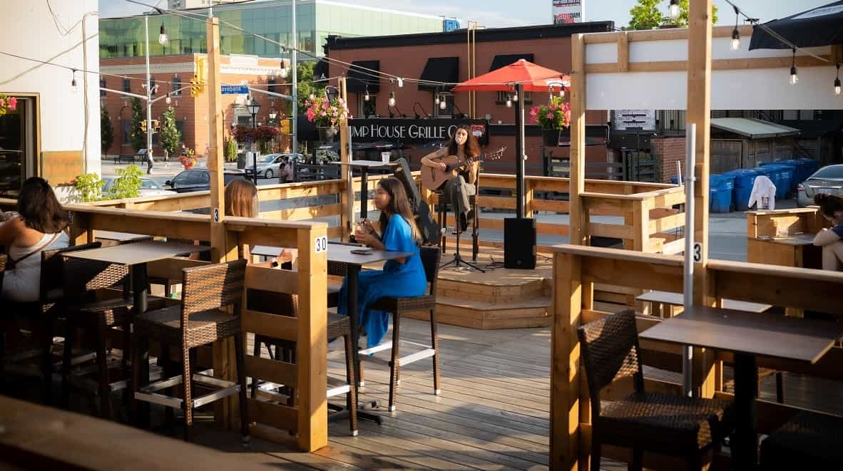 Restaurants, patios, live music in Port Credit, Mississauga’s best tourism waterfront community