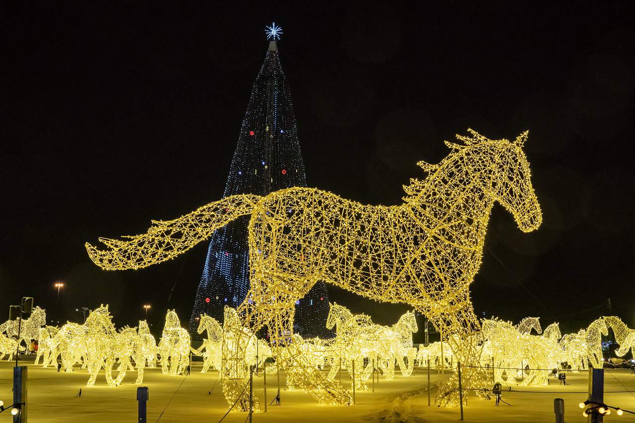 World's largest festival of lights has arrived in Mississauga