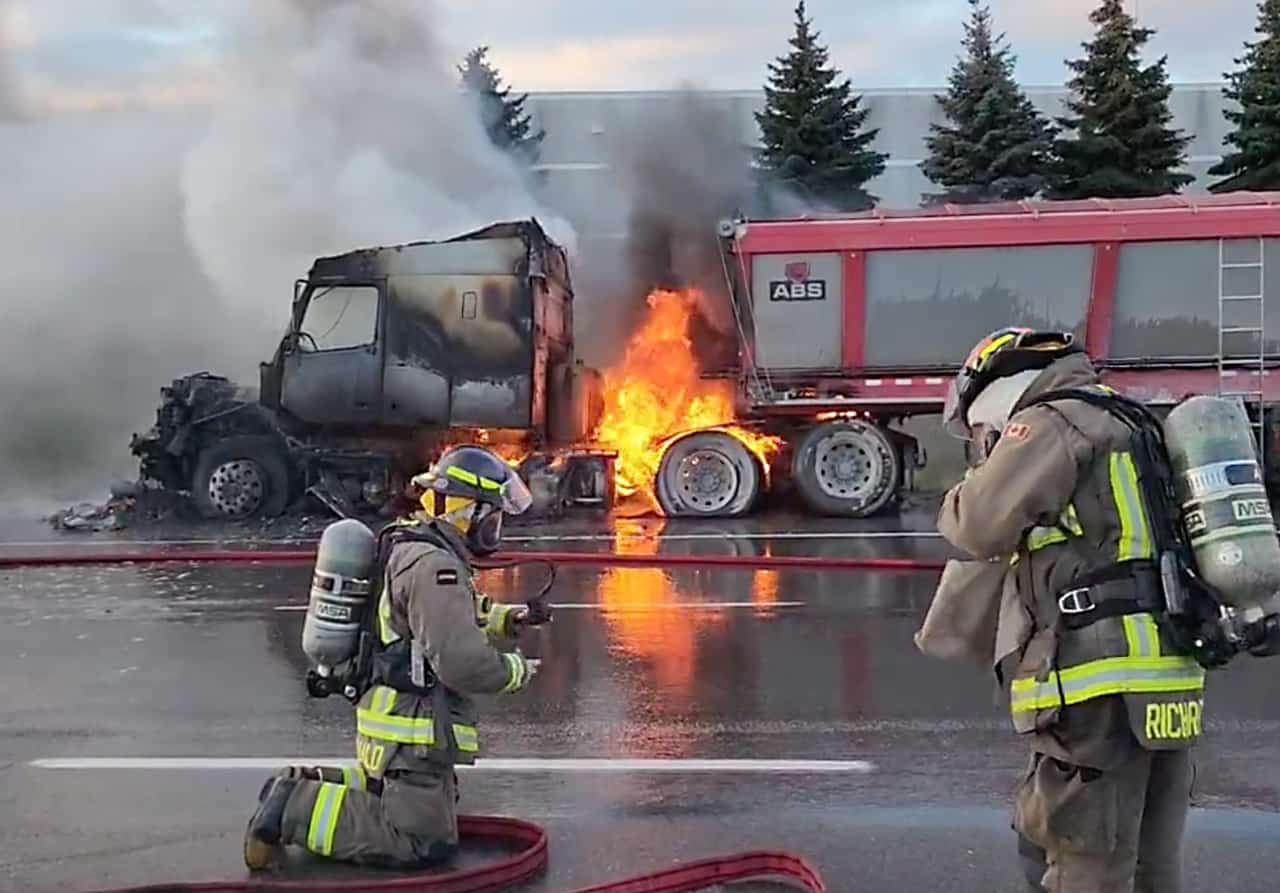 hwy 401 truck fire