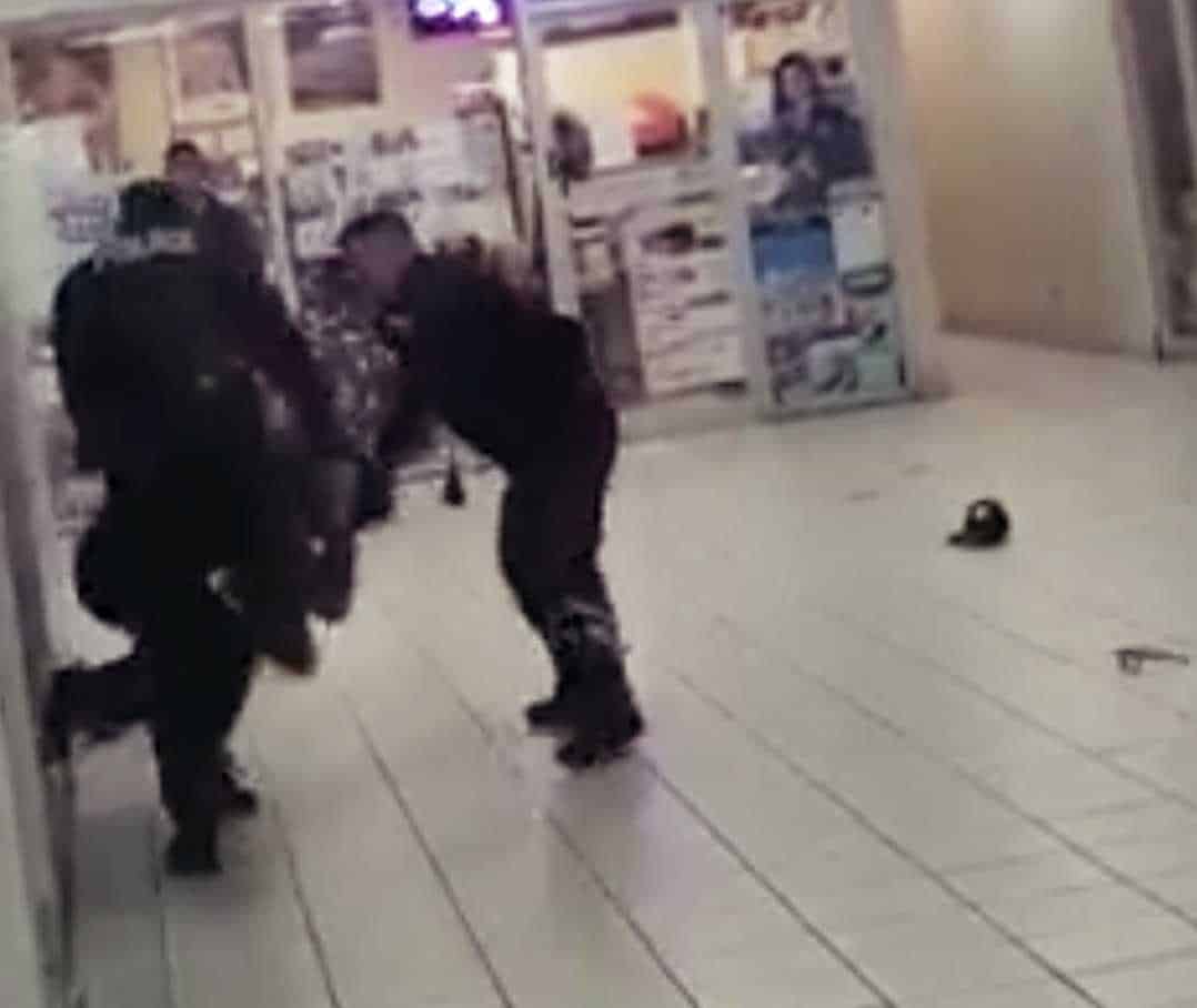 Fight in a mall in Mississauga