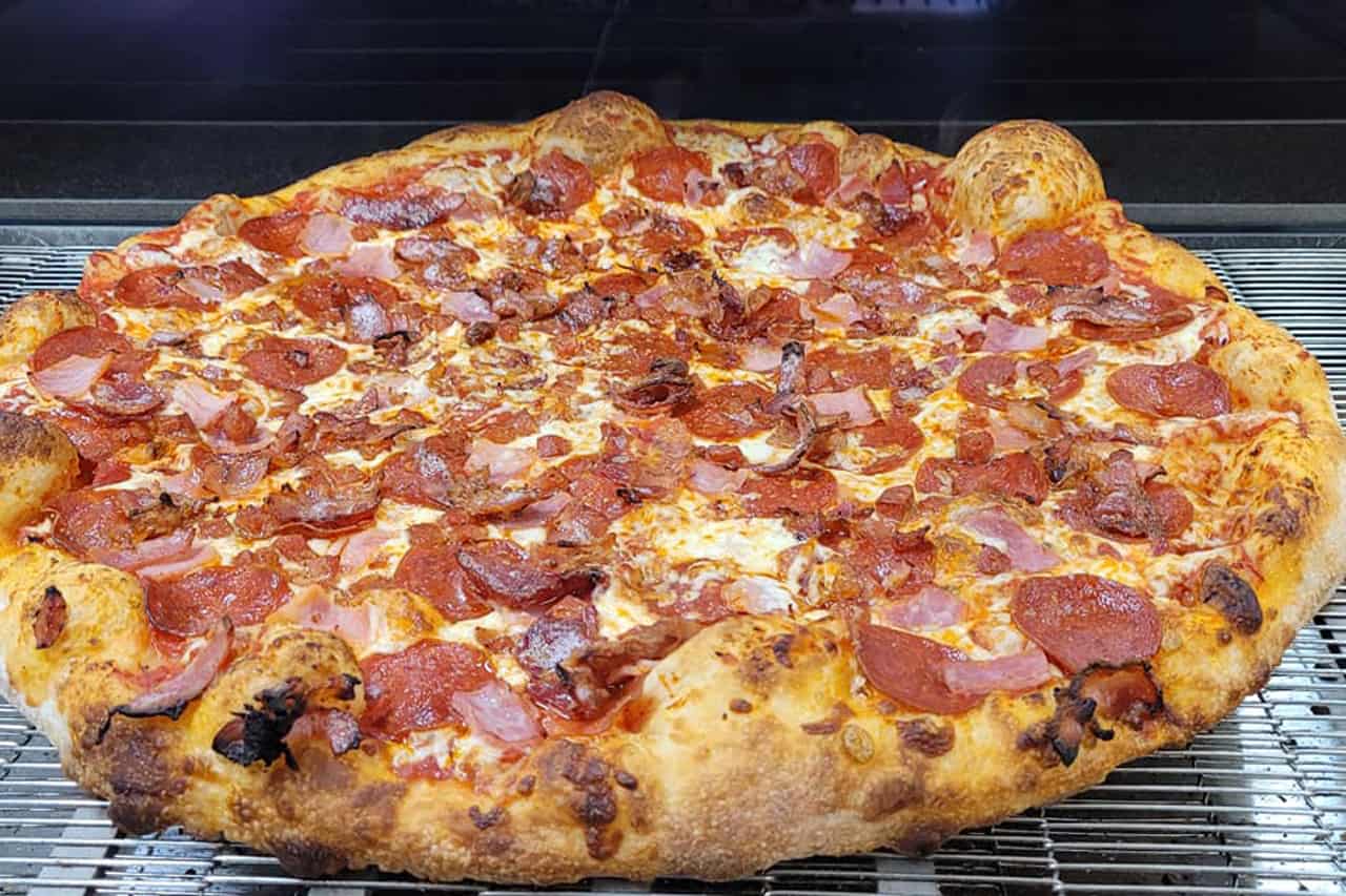 amadio's pizza mississauga closing down after 33 years