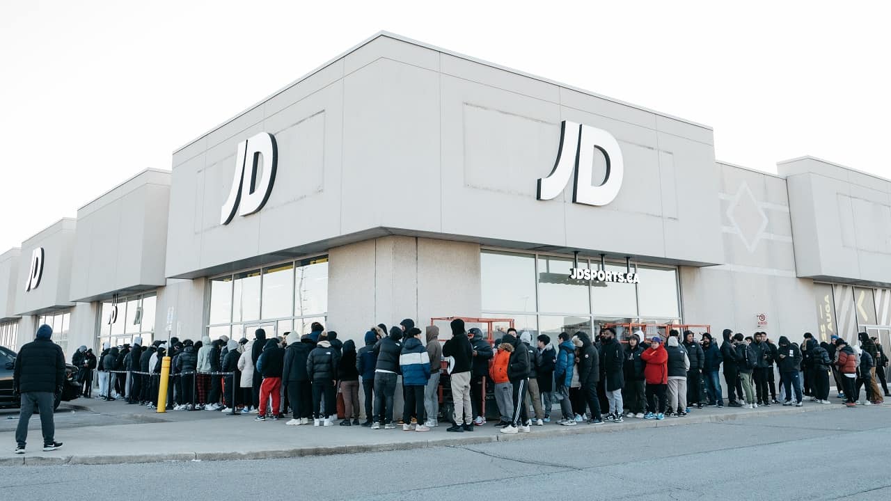 International sports apparel store JD Sports opens new location in Mississauga