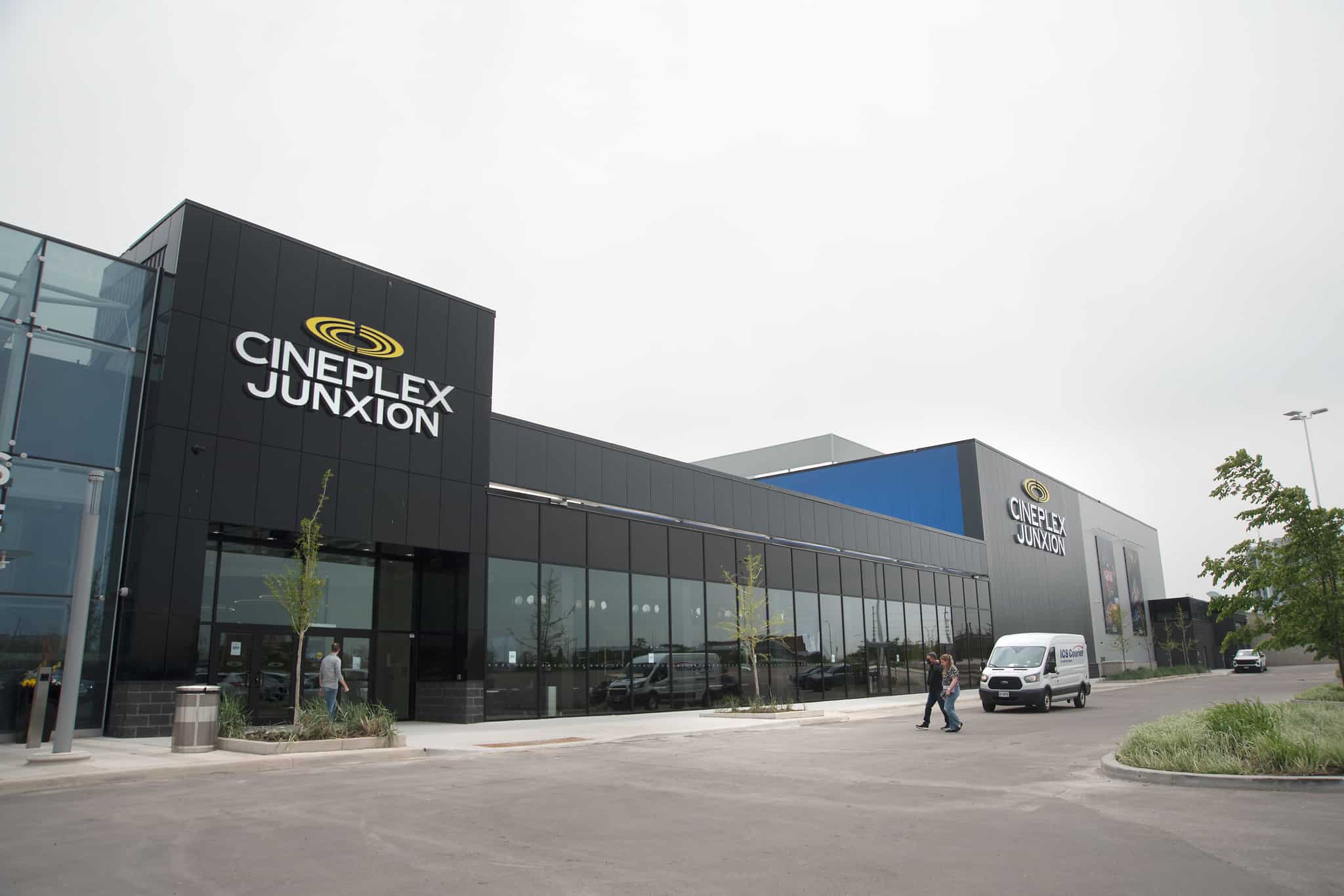 Huge film theatre and amusement complex opens in Mississauga