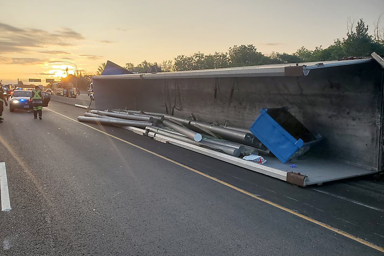 transport truck crash bowmanville