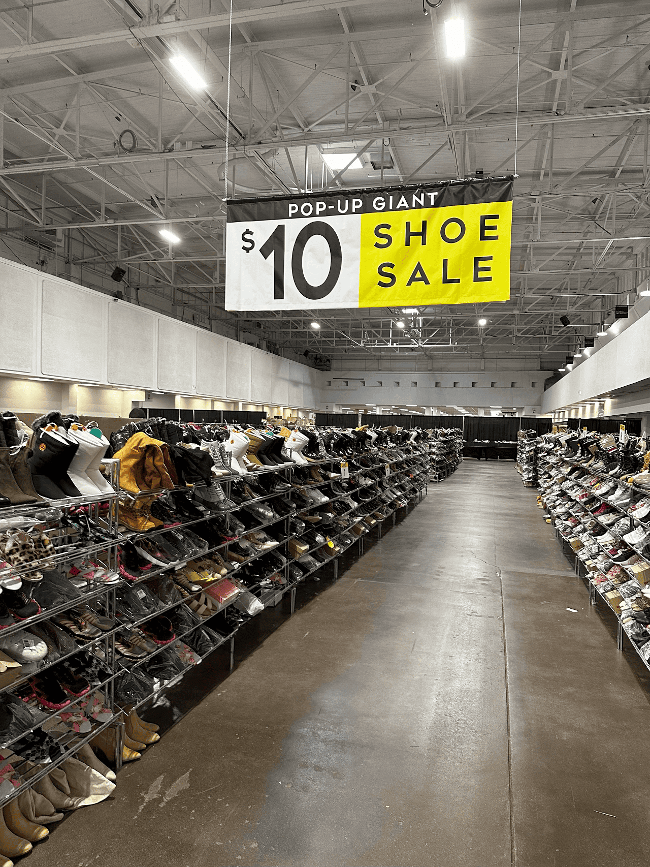 Warehouse Sale Pop-Up Shoe Store