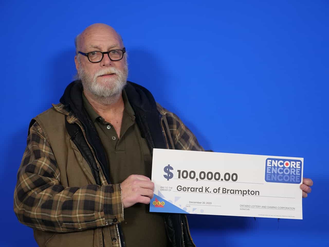 $100,000 lotto prize goes to Brampton resident playing since the 80s