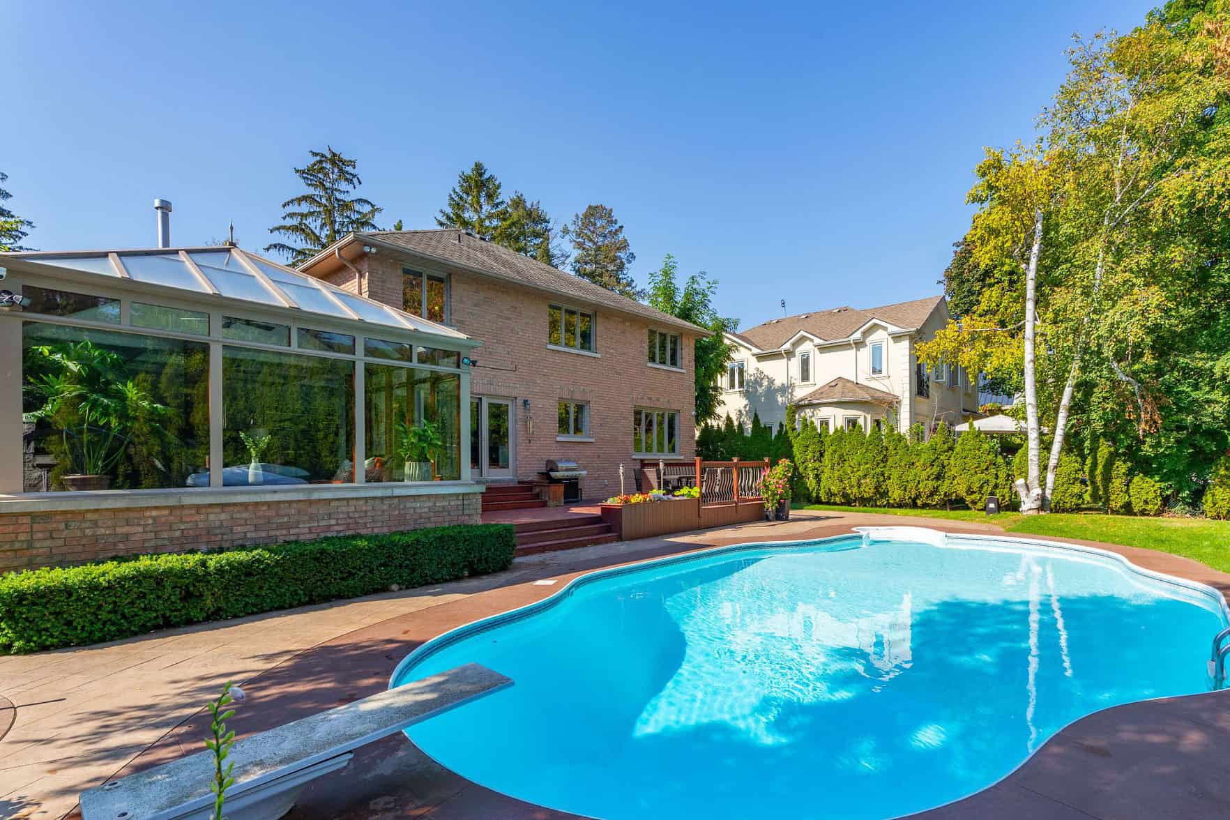 955 meadow wood road