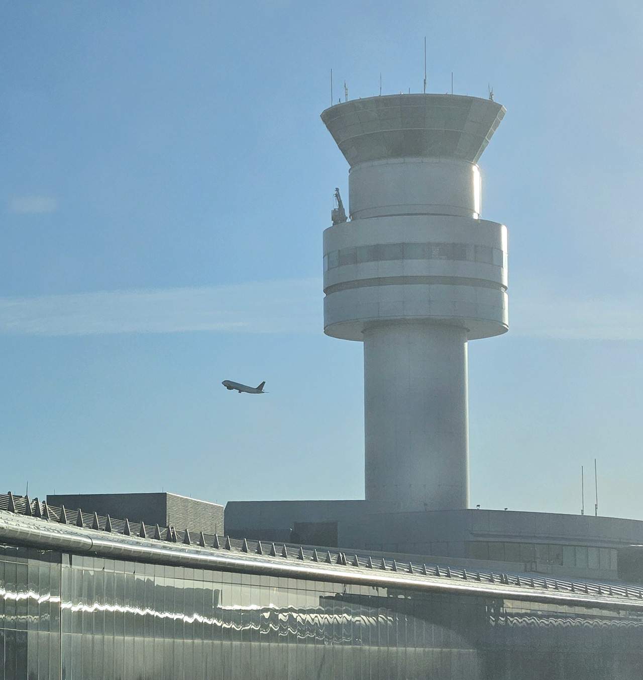 Air Canada last again in on-time performance December 2023.