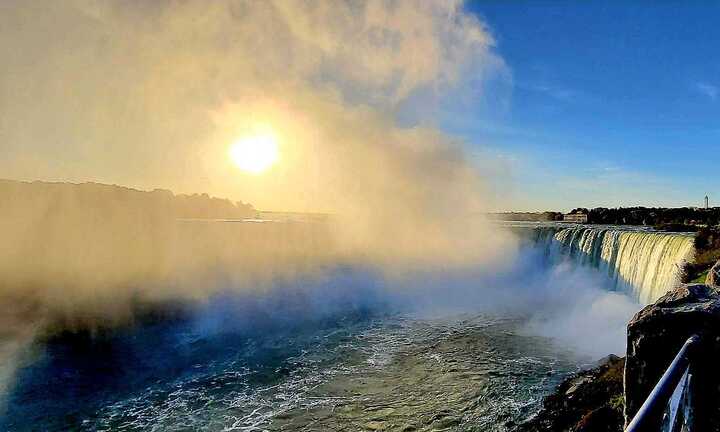 Niagara-Falls-World-Record-Eclipse