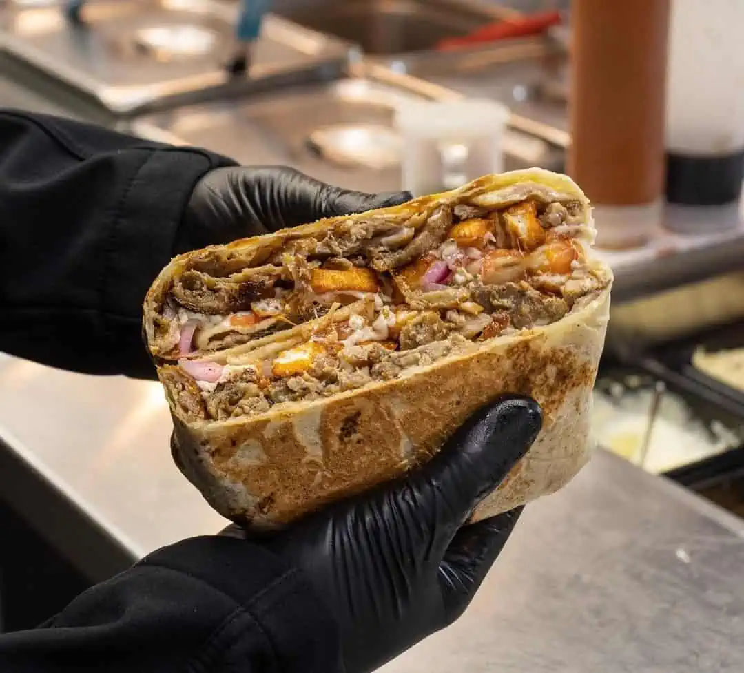 Shelby's shawarma now open first location in Oshawa.