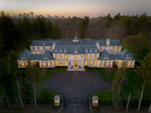 2275 doulton drive mississauga