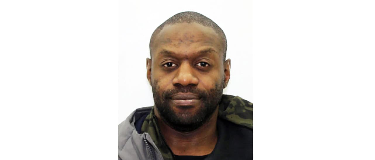 Police Halton Burlington shade manhunt
