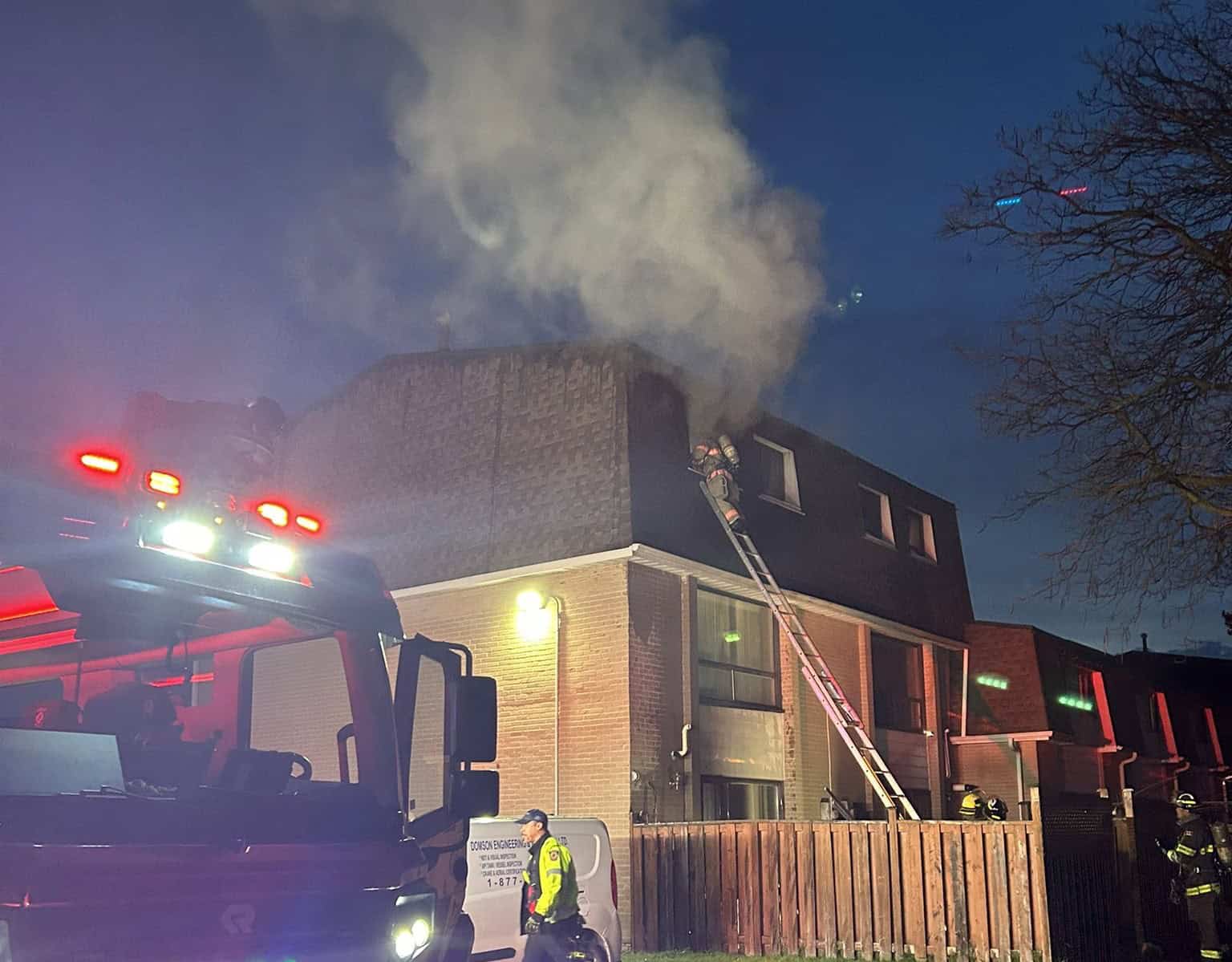 House fire broke out in Brampton early this morning with one person in hospital