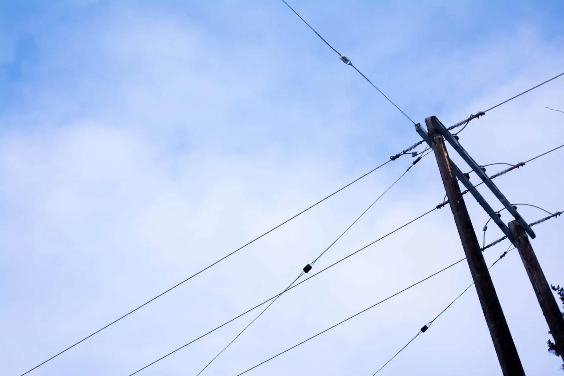 Power outage impacting over 3000 homes and businesses in Mississauga