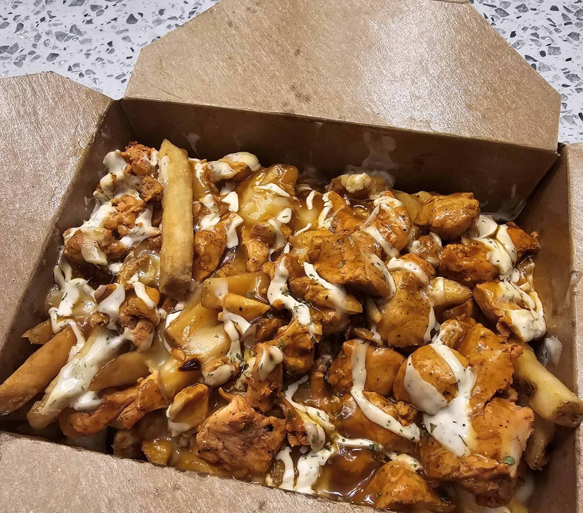 Restaurant Reco: The best shawarma poutine in Oshawa
