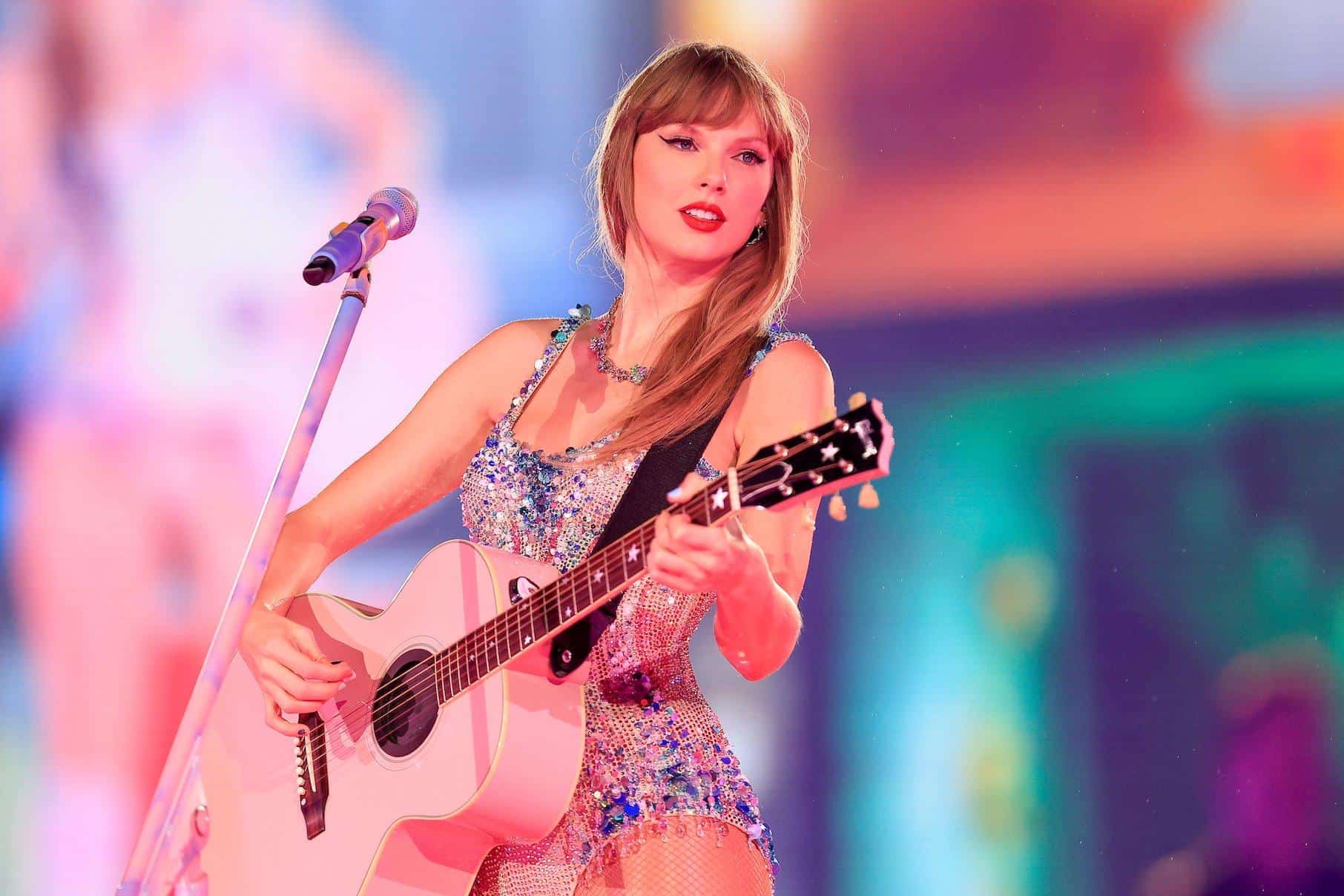 Burlington couple admit guilt in $265K Taylor Swift ticket scam