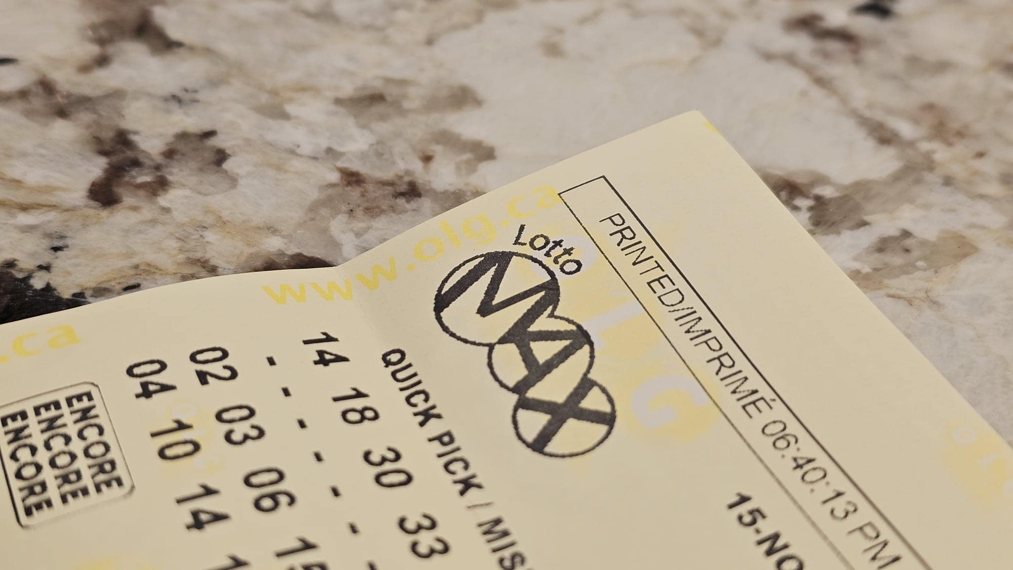 Did someone from Ontario win the $40 million lottery?
