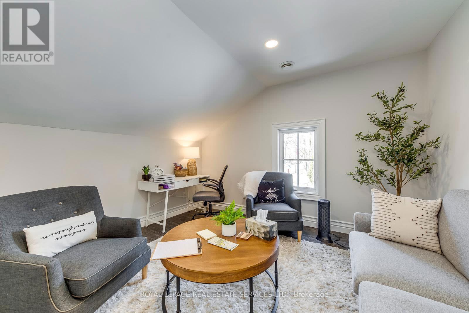 317 queen street south mississauga