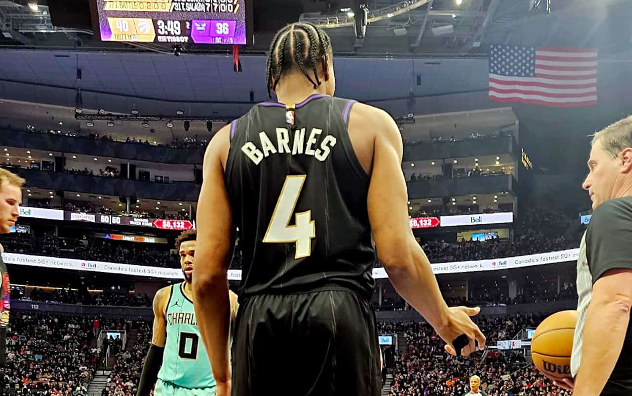 Barnes NBA Raptors Toronto Brampton