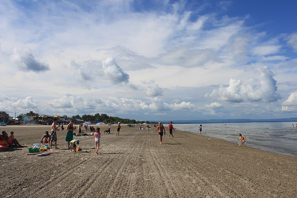 wasaga beach redevelopment hotel ontario canada