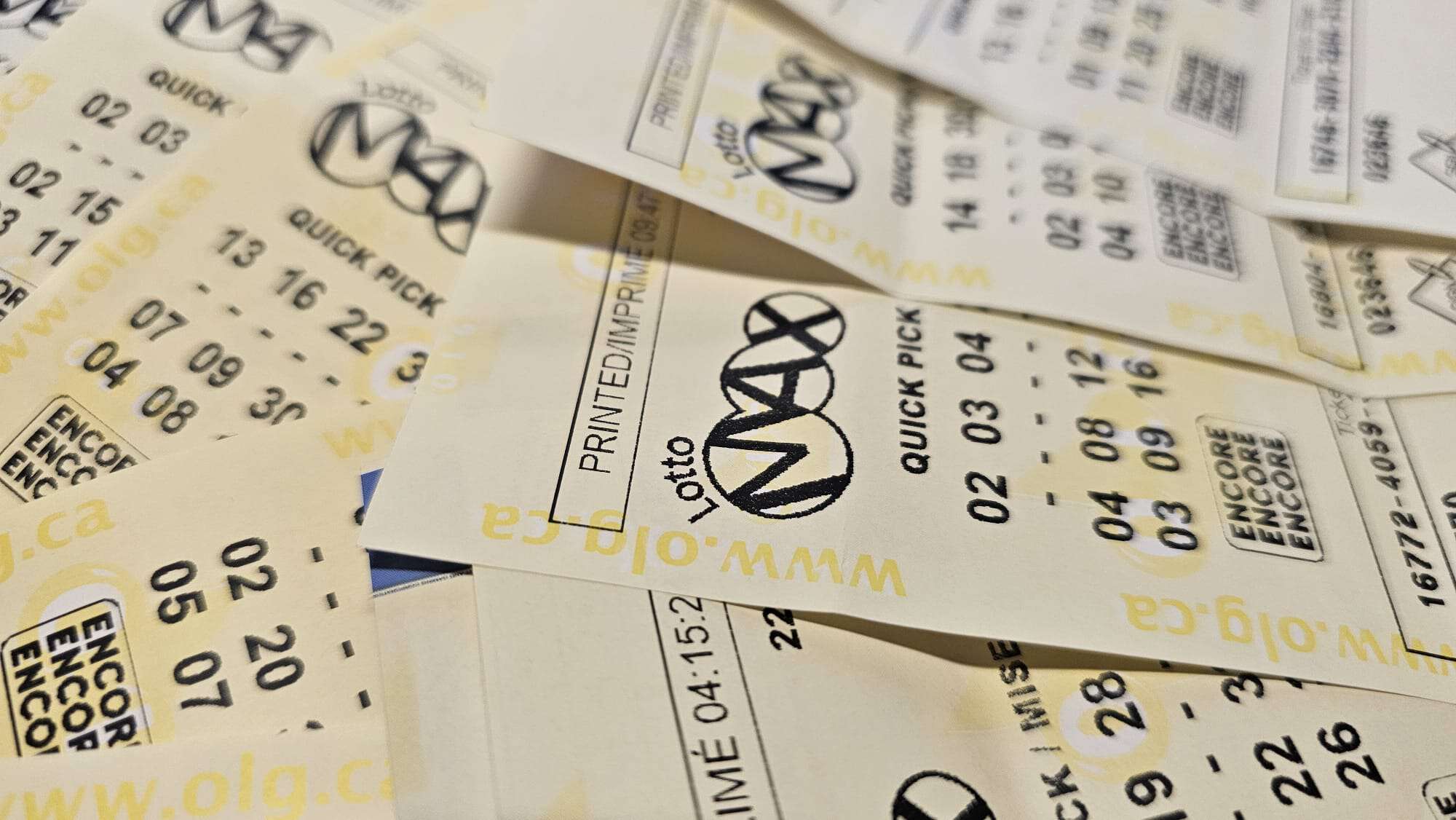 Did someone in Canada win the $40 million lottery jackpot last night?