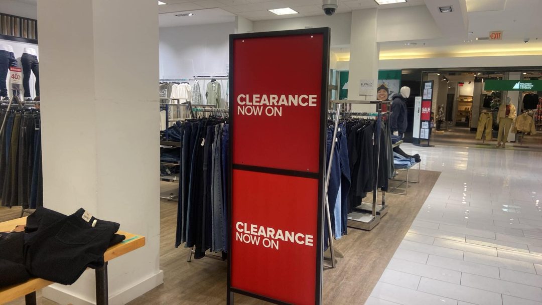 Hudson's Bay sales liquidation
