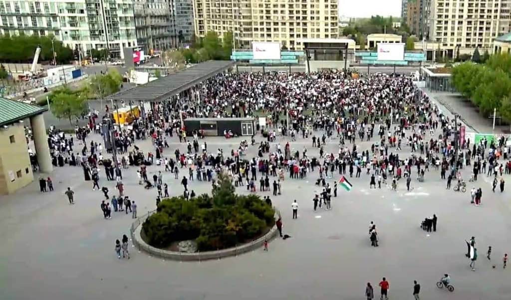 Toronto Maple Leafs games on screens at Celebration Square in Mississauga?